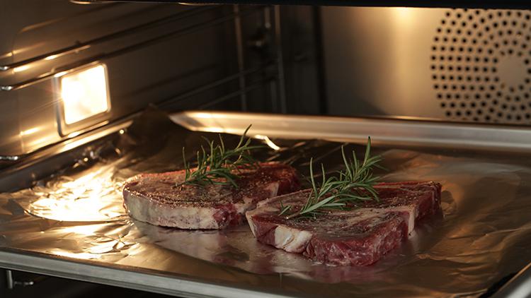 網(wǎng)紅嫩烤牛扒的做法-咸鮮味蒸菜譜