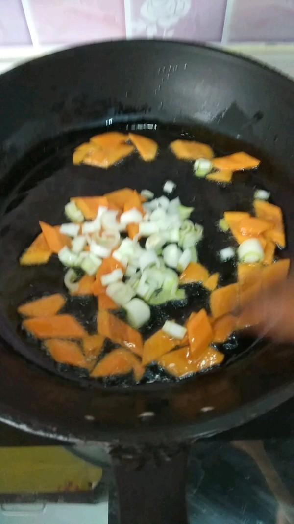 尖椒炒口蘑的做法-家常味炒菜譜