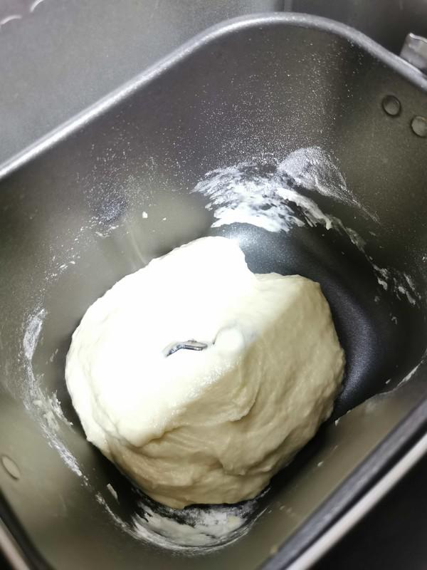 牛角軟面包的做法-甜味烘焙菜譜