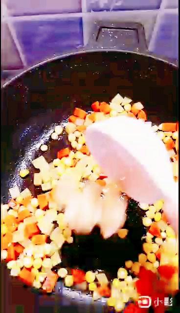 沙茶炒飯的做法-家常味炒菜譜