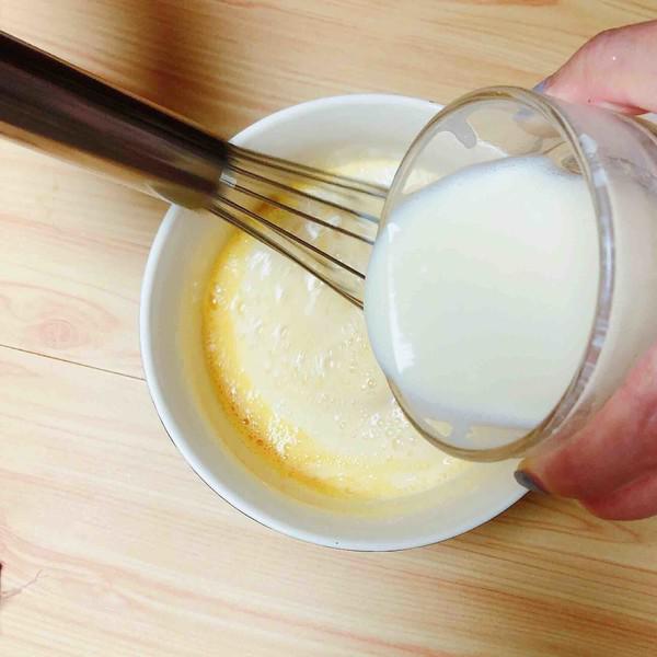 豆?jié){蟹柳蒸水蛋（經(jīng)典家常粵菜）的做法-咸鮮味蒸菜譜