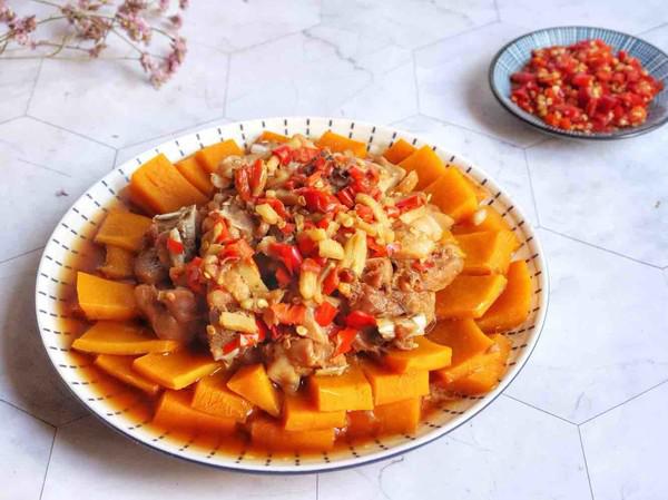 南瓜蒸雞腿的做法-香辣味蒸菜譜-易網(wǎng)健康養(yǎng)生網(wǎng) 南瓜蒸雞腿的做法-香辣味蒸菜譜