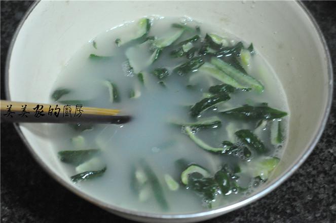 拌黃瓜的做法-家常味拌菜譜