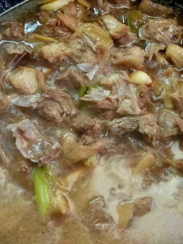 地道酸辣檸檬鴨的做法-酸辣味炒菜譜