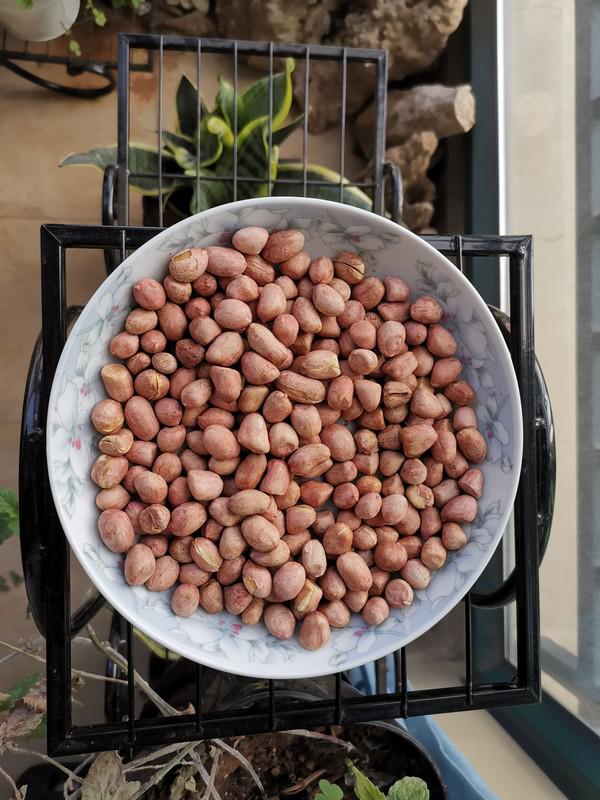 快手無油烤花生的做法-家常味烤菜譜
