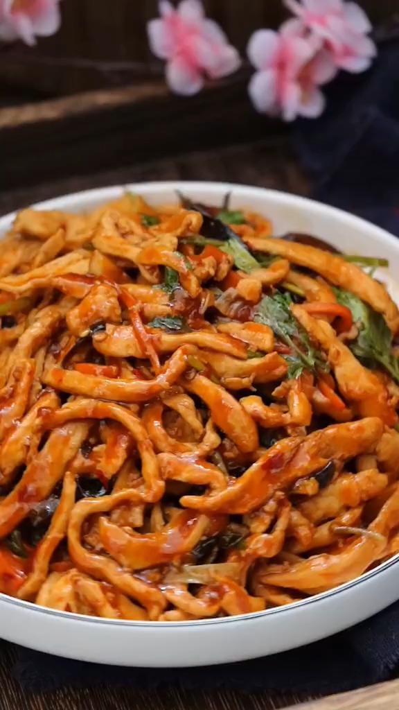 魚(yú)香雞絲的做法-魚(yú)香味炒菜譜-易網(wǎng)健康養(yǎng)生網(wǎng) 魚(yú)香雞絲的做法-魚(yú)香味炒菜譜