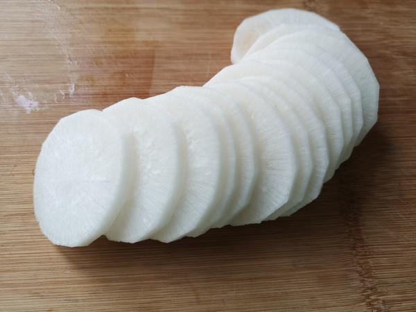 蘿卜蒸臘肉的做法-咸鮮味蒸菜譜