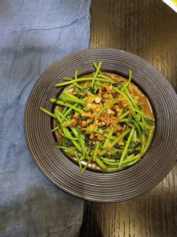 蒜香醬茼蒿的做法-家常味炒菜譜