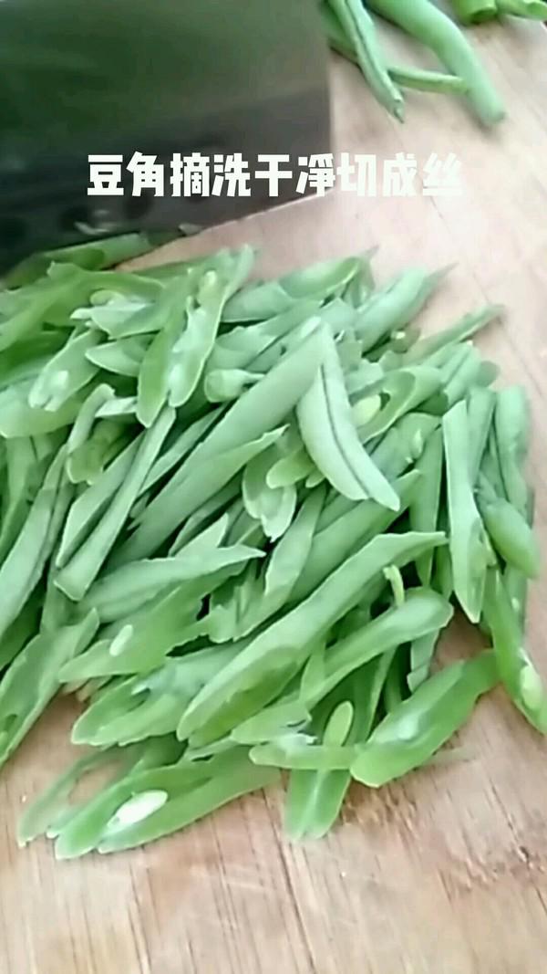 豆角炒香菇的做法-家常味炒菜譜