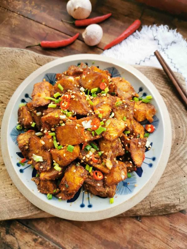 鍋巴土豆的做法-香辣味拌菜譜-易網健康養生網 鍋巴土豆的做法-香辣味拌菜譜