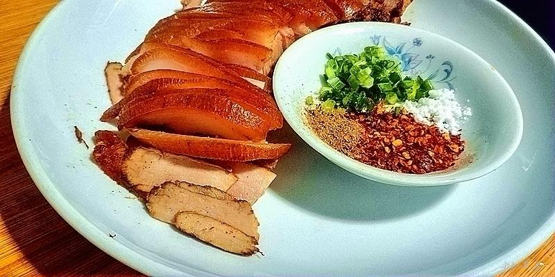 鹵香蹄膀的做法-醬香味鹵菜譜