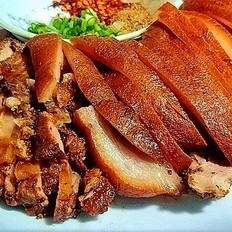 鹵香蹄膀的做法-醬香味鹵菜譜