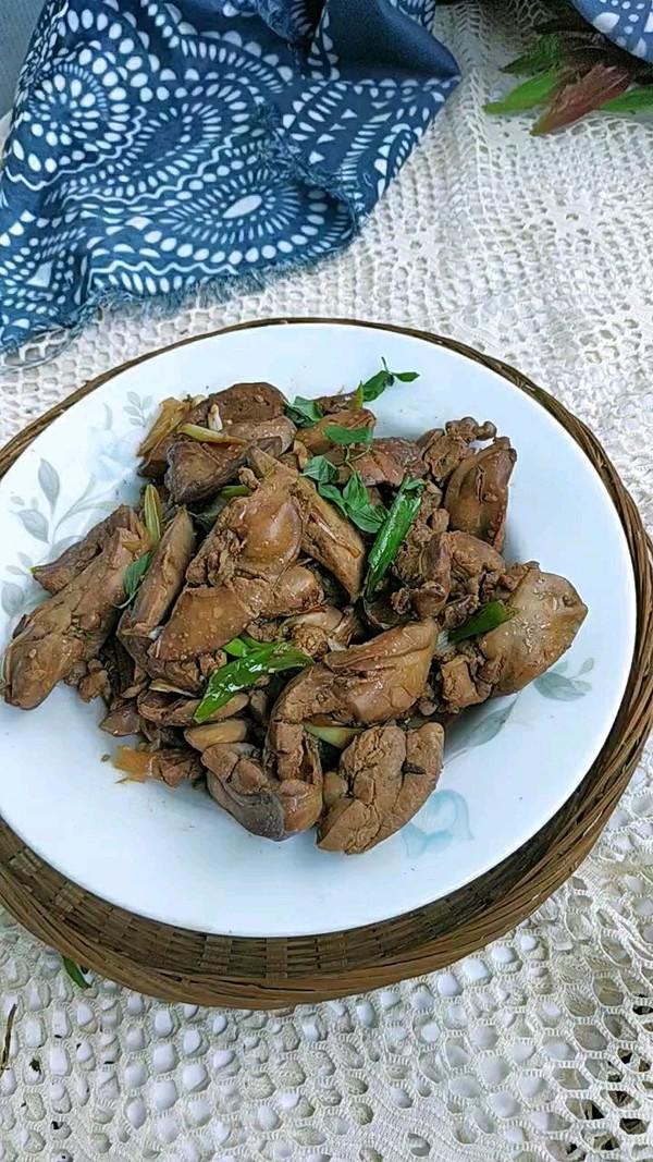 大蔥炒雞肝補氣血的做法-家常味炒菜譜
