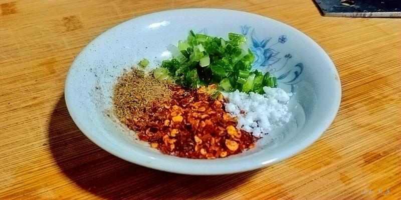 鹵香蹄膀的做法-醬香味鹵菜譜