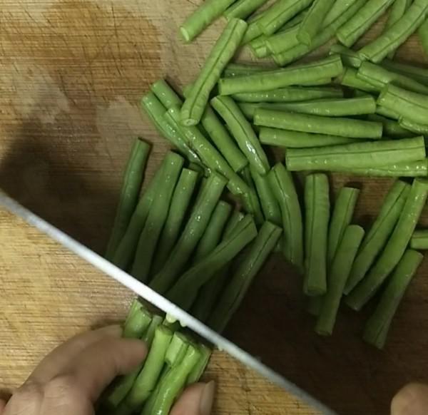 涼拌豇豆角的做法-咸鮮味拌菜譜