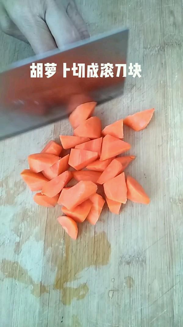 西藍(lán)花炒胡蘿卜的做法-家常味炒菜譜