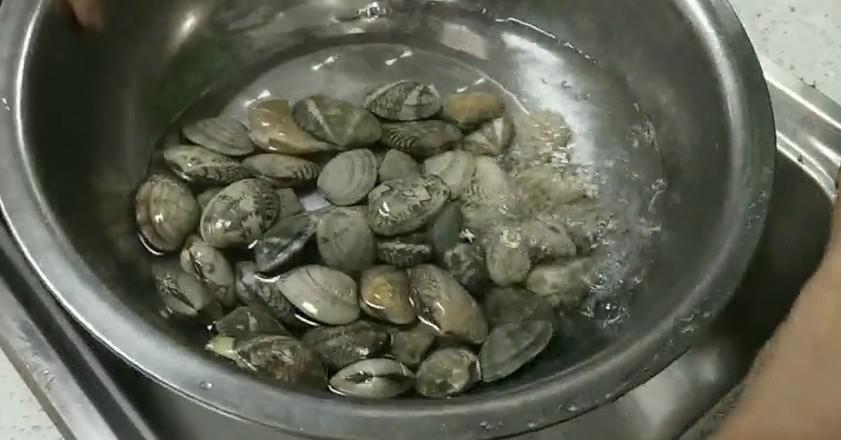 家常風(fēng)味花蛤的做法-家常味燒菜譜