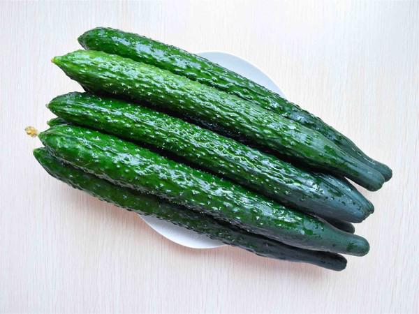 腌制黃瓜絲的做法-家常味腌菜譜-易網健康養生網 腌制黃瓜絲的做法-家常味腌菜譜