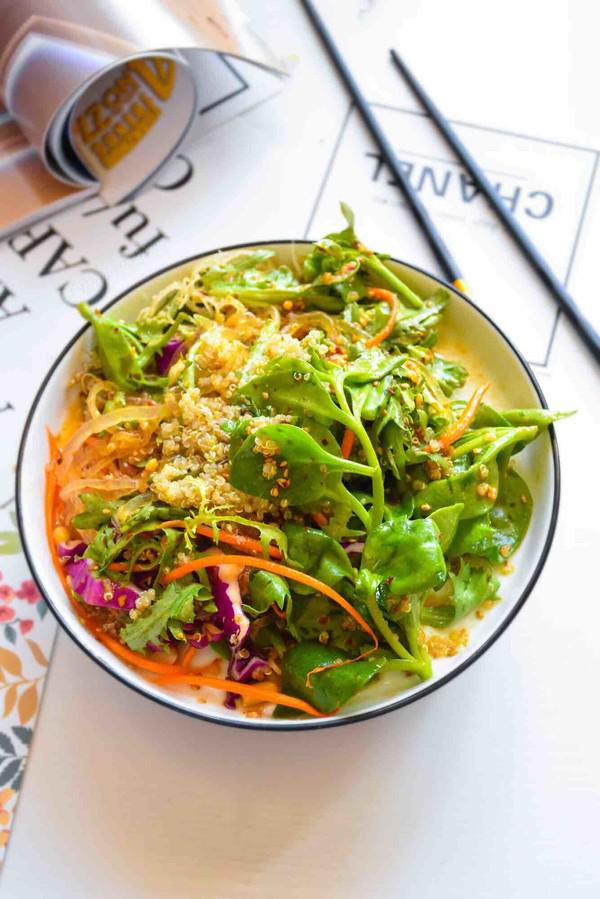 藜麥雜蔬的做法-香辣味拌菜譜