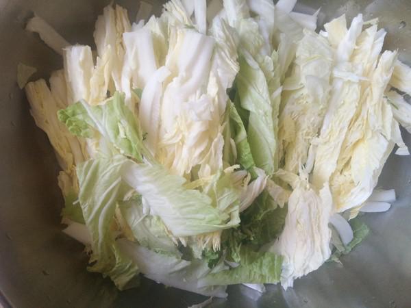 白菜燉土豆的做法-家常味燉菜譜-易網(wǎng)<a href=http://m.henggaotouzi.com/ target=_blank class=infotextkey>健康養(yǎng)生</a>網(wǎng) 白菜燉土豆的做法-家常味燉菜譜