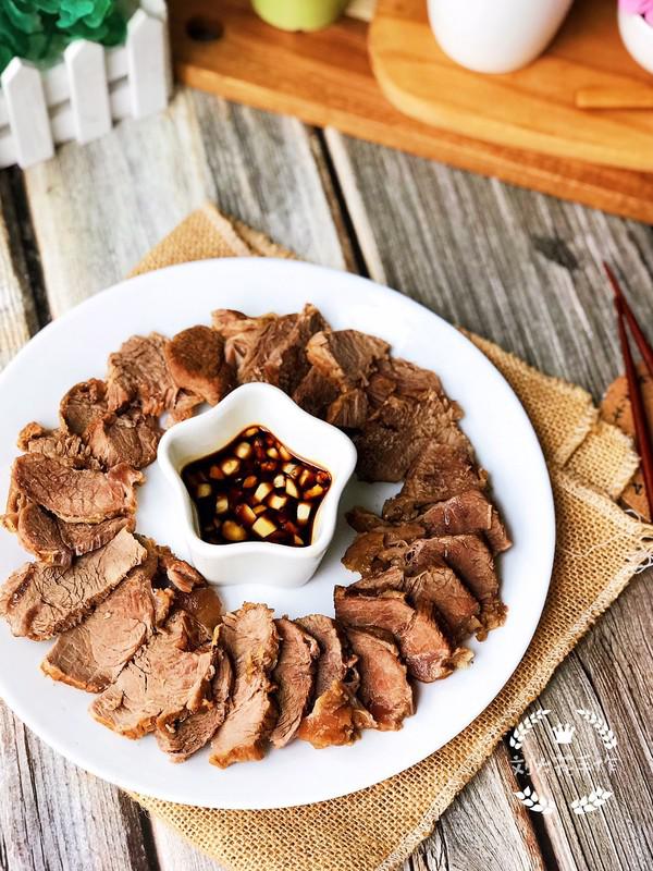 家庭版醬牛肉的做法-家常味燉菜譜-易網(wǎng)健康養(yǎng)生網(wǎng) 家庭版醬牛肉的做法-家常味燉菜譜