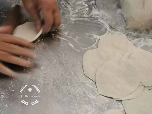 豬肉大蔥包子的做法-家常味蒸菜譜