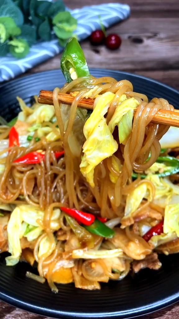 大白菜燉粉條的做法-咸鮮味燉菜譜