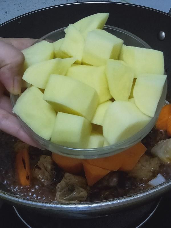 新疆大盤雞。的做法-香辣味燉菜譜-易網健康養生網 新疆大盤雞。的做法-香辣味燉菜譜