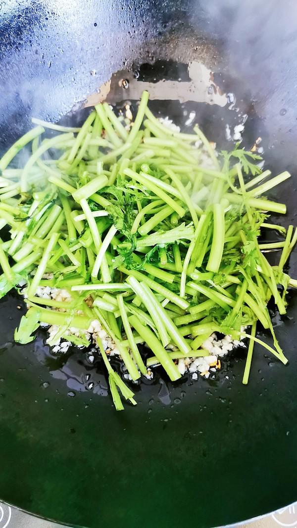 蒜蓉茼蒿的做法-咸鮮味炒菜譜