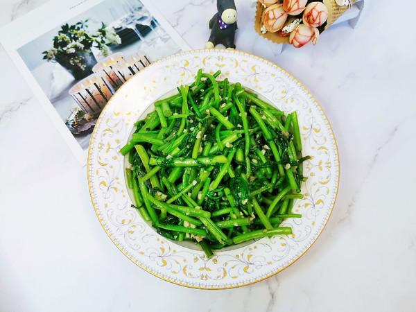 蒜蓉茼蒿的做法-咸鮮味炒菜譜