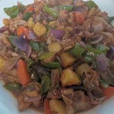 新疆大盤(pán)雞。的做法-香辣味燉菜譜