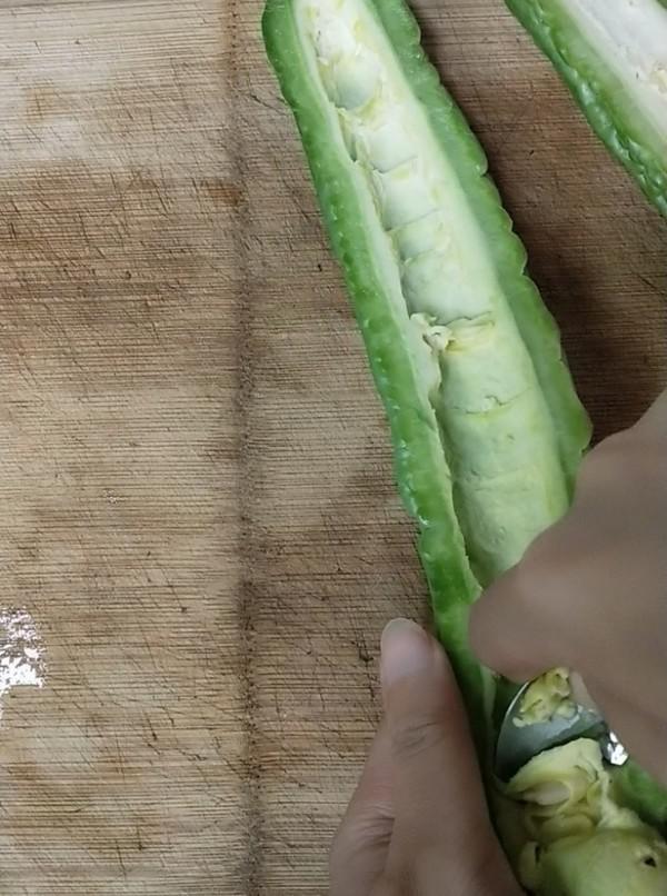 苦瓜炒肉的做法-咸鮮味炒菜譜