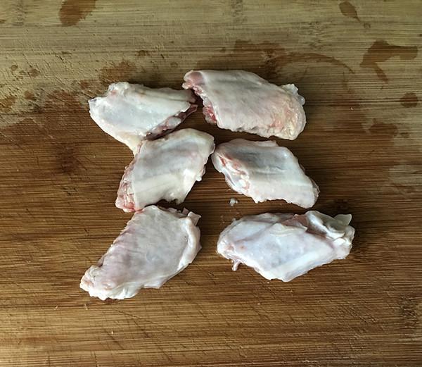 毛豆燒鴨翅的做法-家常味燒菜譜-易網健康養生網 毛豆燒鴨翅的做法-家常味燒菜譜