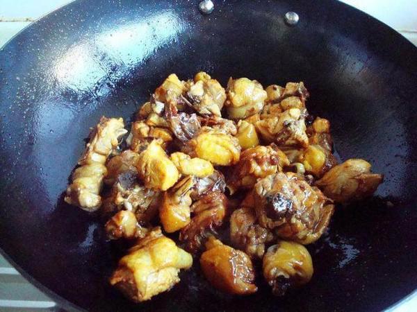 魔芋大盤雞的做法-香辣味燒菜譜-易網(wǎng)健康養(yǎng)生網(wǎng) 魔芋大盤雞的做法-香辣味燒菜譜