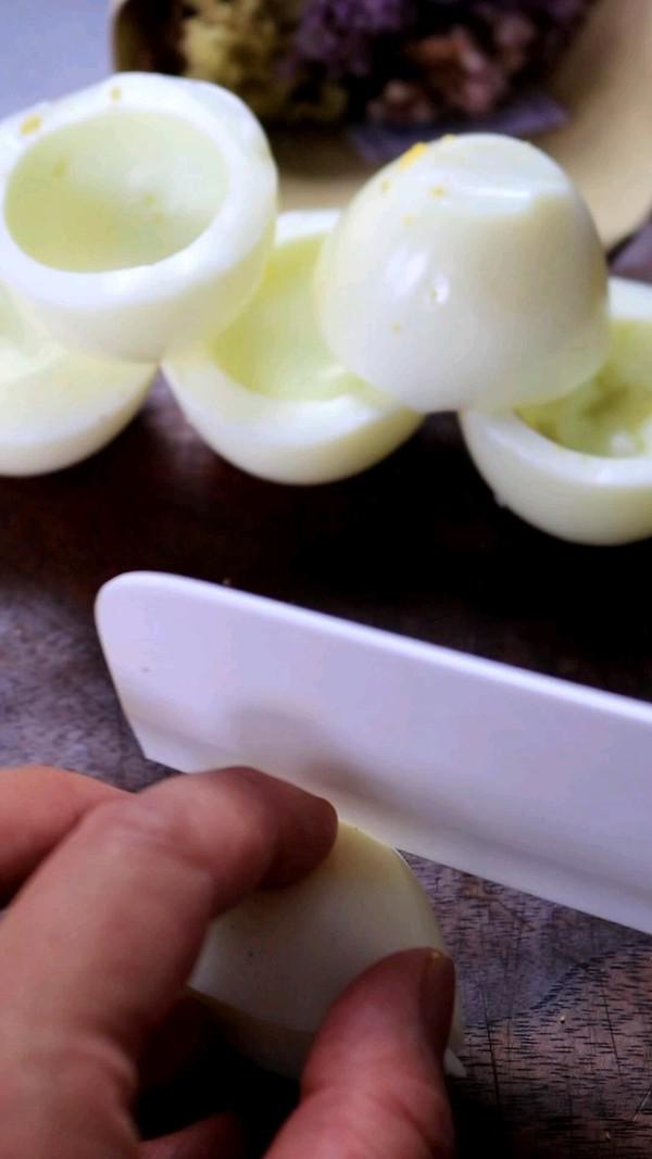 魚糕沙拉雞蛋杯的做法-酸辣味拌菜譜