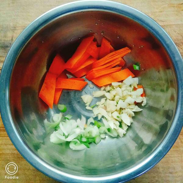 爆炒豆腐干的做法-家常味爆菜譜-易網健康養生網 爆炒豆腐干的做法-家常味爆菜譜