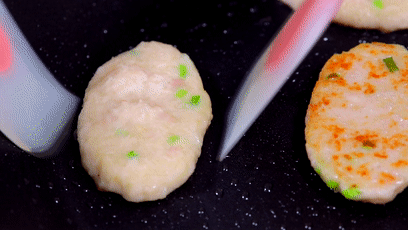 香煎藕糕  寶寶輔食食譜的做法-家常味烙菜譜