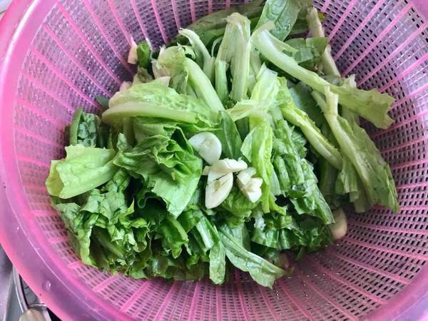 清炒生菜的做法-家常味炒菜譜