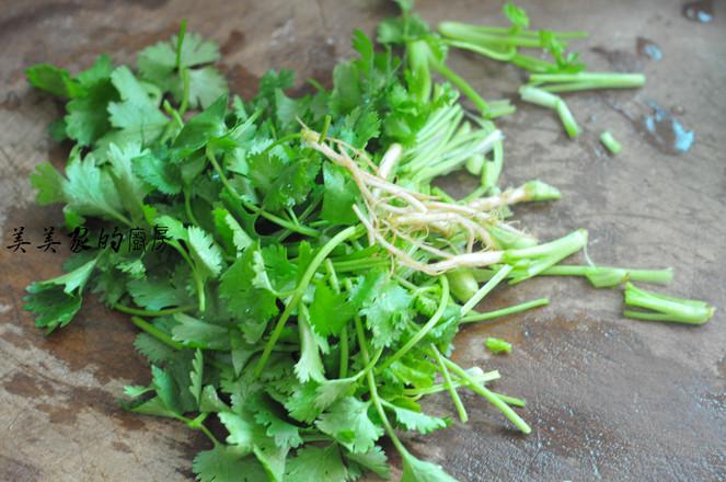 雞蛋炒香菜的做法-家常味炒菜譜