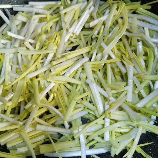 素炒韭黃的做法-家常味炒菜譜-易網健康養生網 素炒韭黃的做法-家常味炒菜譜