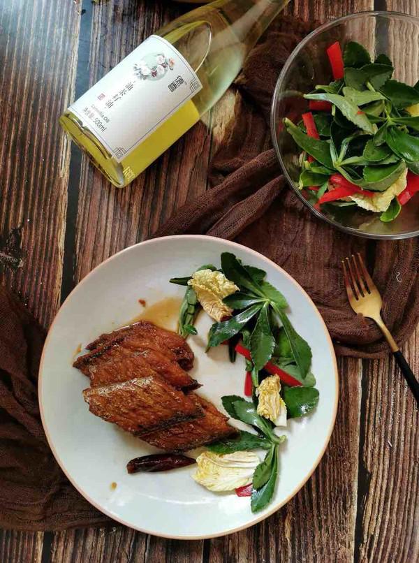 酒香燜帶魚的做法-家常味燜菜譜