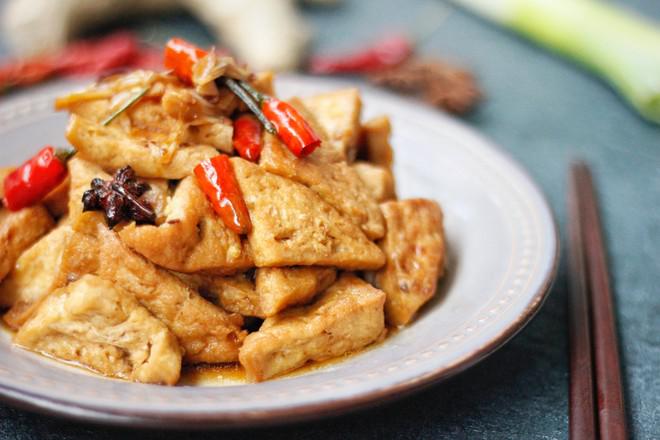 紅燒三角豆腐的做法-家常味炒菜譜