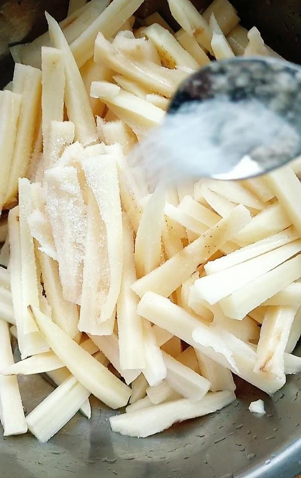 干煸藕條的做法-咸鮮味炸菜譜-易網健康養生網 干煸藕條的做法-咸鮮味炸菜譜