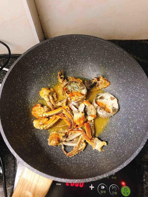 螃蟹炒年糕的做法-咸鮮味炒菜譜