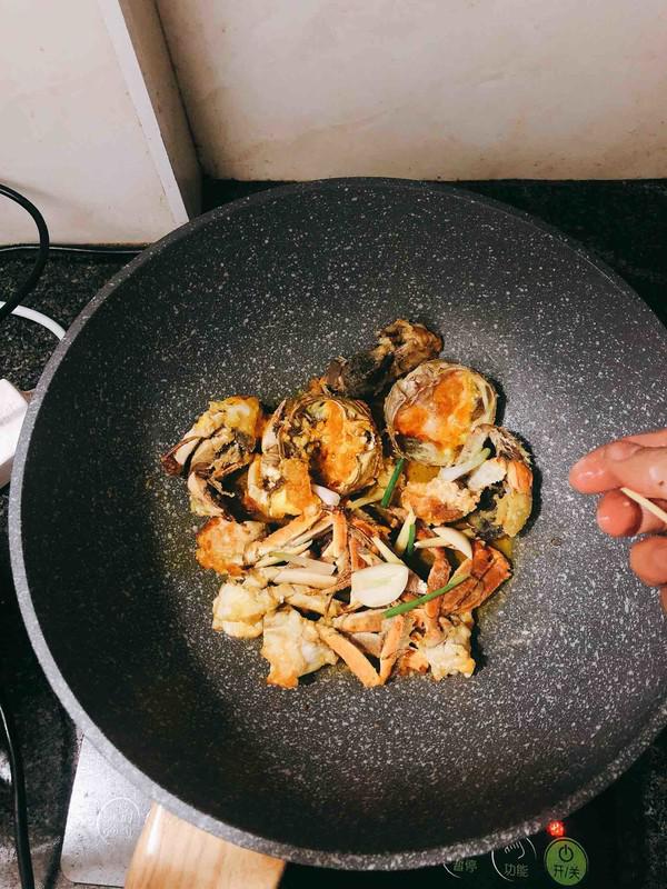 螃蟹炒年糕的做法-咸鮮味炒菜譜