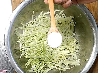 涼拌芥蘭的做法-咸鮮味拌菜譜-易網健康養生網 涼拌芥蘭的做法-咸鮮味拌菜譜