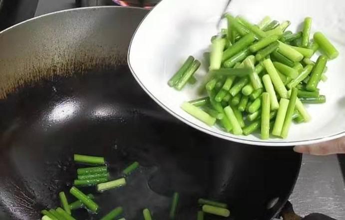 孜然蒜苔炒鴨腎的做法-家常味炒菜譜-易網健康養生網 孜然蒜苔炒鴨腎的做法-家常味炒菜譜