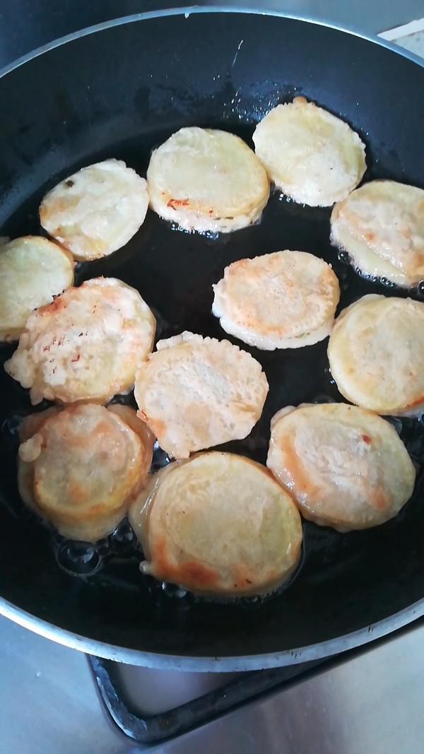 香煎土豆盒的做法-咸鮮味煎菜譜-易網健康養生網 香煎土豆盒的做法-咸鮮味煎菜譜