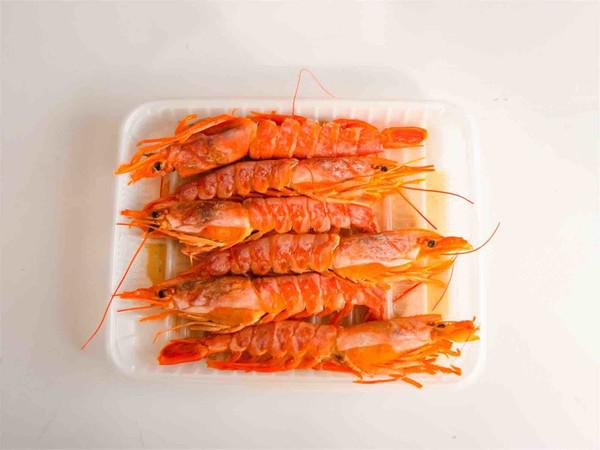 油燜紅蝦的做法-家常味其它工藝菜譜-易網(wǎng)<a href=http://m.henggaotouzi.com/ target=_blank class=infotextkey>健康養(yǎng)生</a>網(wǎng) 油燜紅蝦的做法-家常味其它工藝菜譜