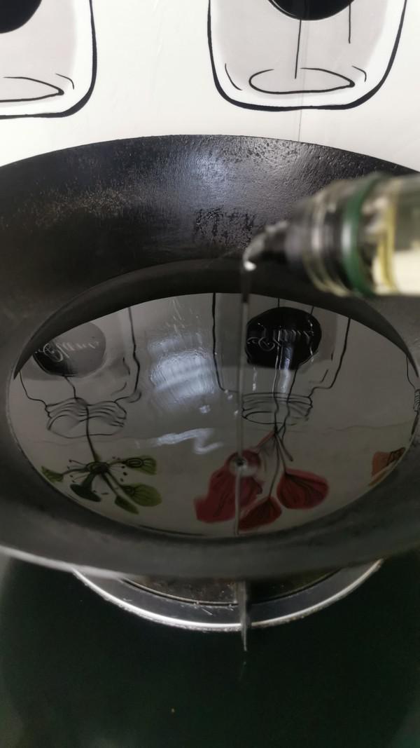 炸肉段的做法-咸鮮味炸菜譜